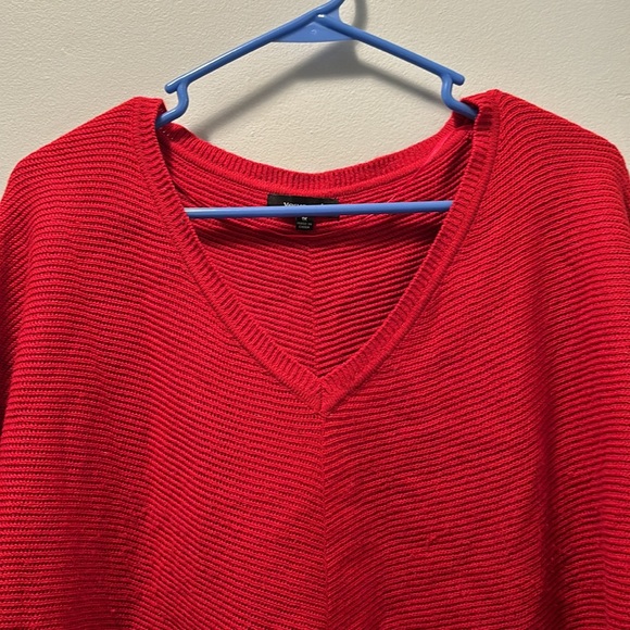3/$5🌷 Women’s Verve Ami Red Knit Poncho 1X - Picture 3 of 7